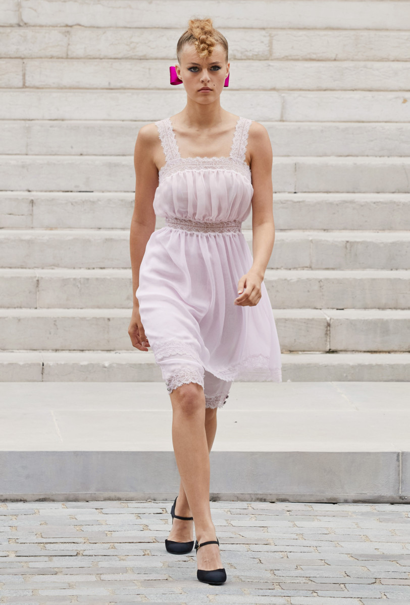 Virginie Viard Puts an Impressionist Twist on Chanel Couture