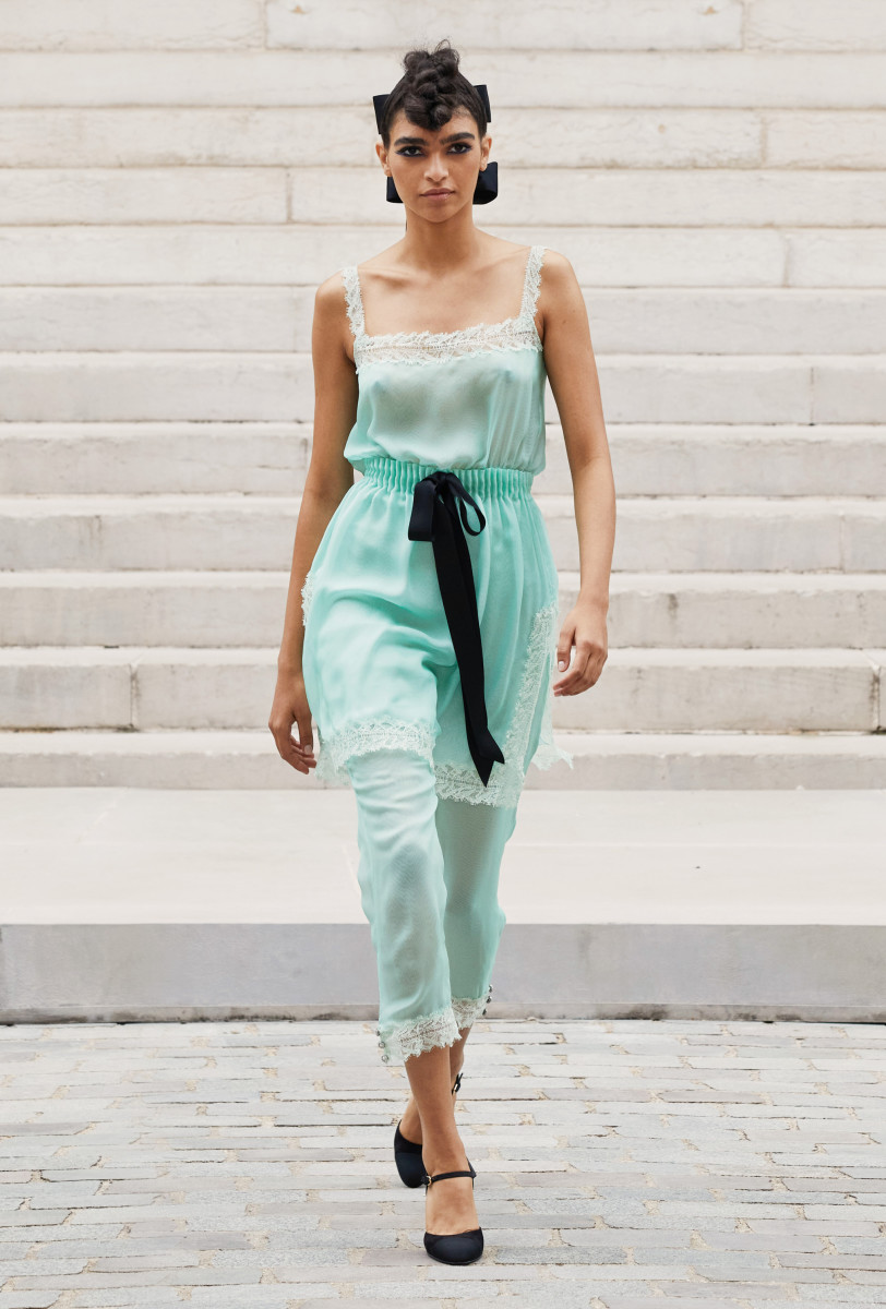 Virginie Viard Puts an Impressionist Twist on Chanel Couture