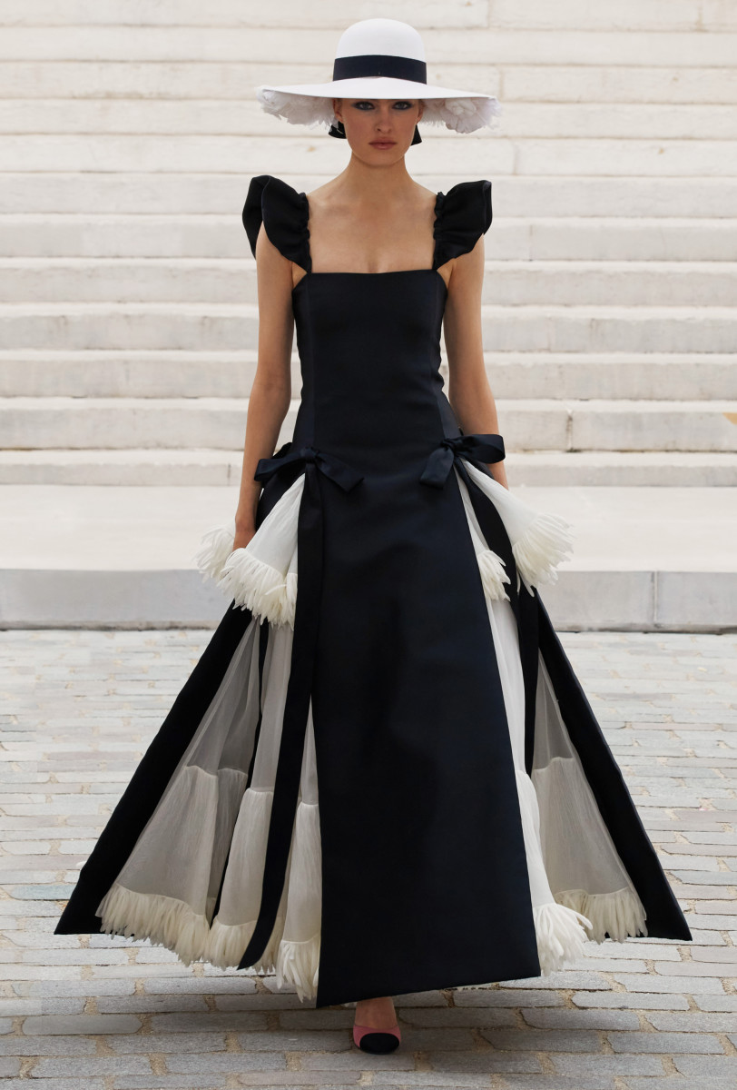 Virginie Viard Puts an Impressionist Twist on Chanel Couture