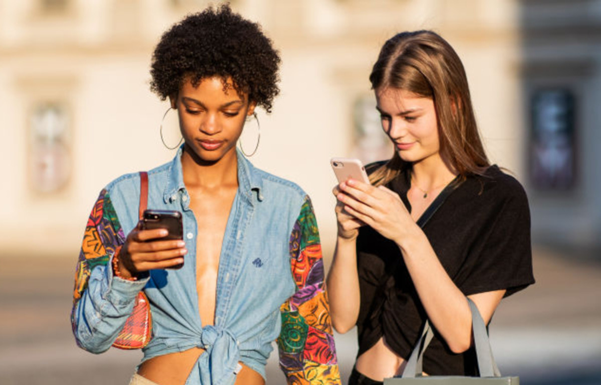 9 Dermatologists Share the Social Media Skin-Care Trends That Haunt Them
