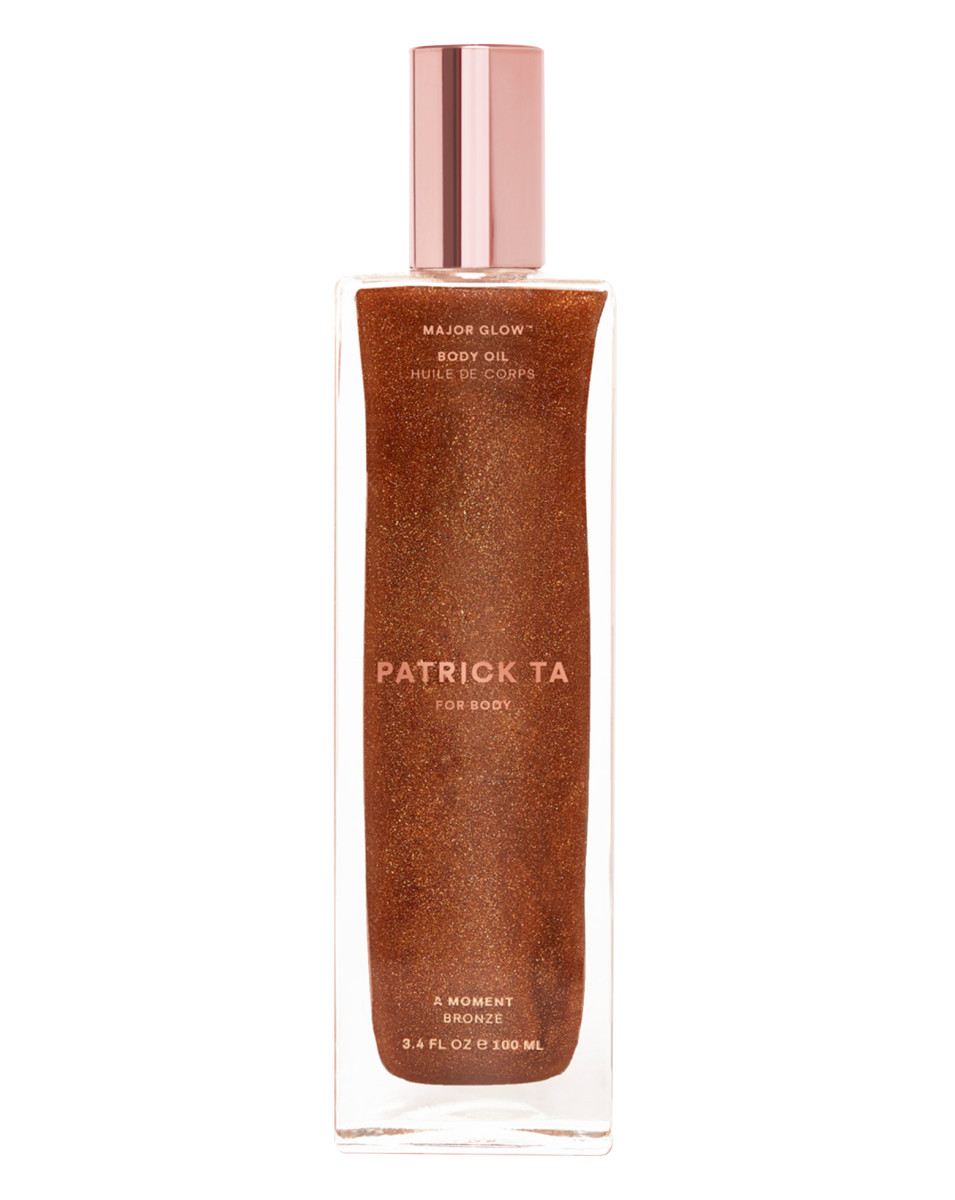 18 Body Bronzers and Highlighters For an Amazing Glow
