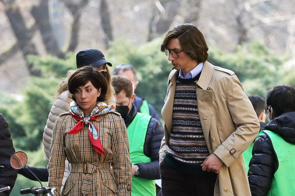 Adam Driver and Lady Gaga are seen filming 'House of Gucci' on March 10, 2021 in Milan, Italy. 
