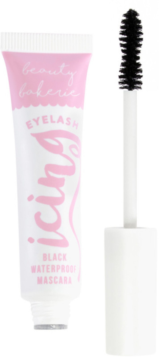 13 Lengthening Mascaras to Try Instead of Lash Extensions