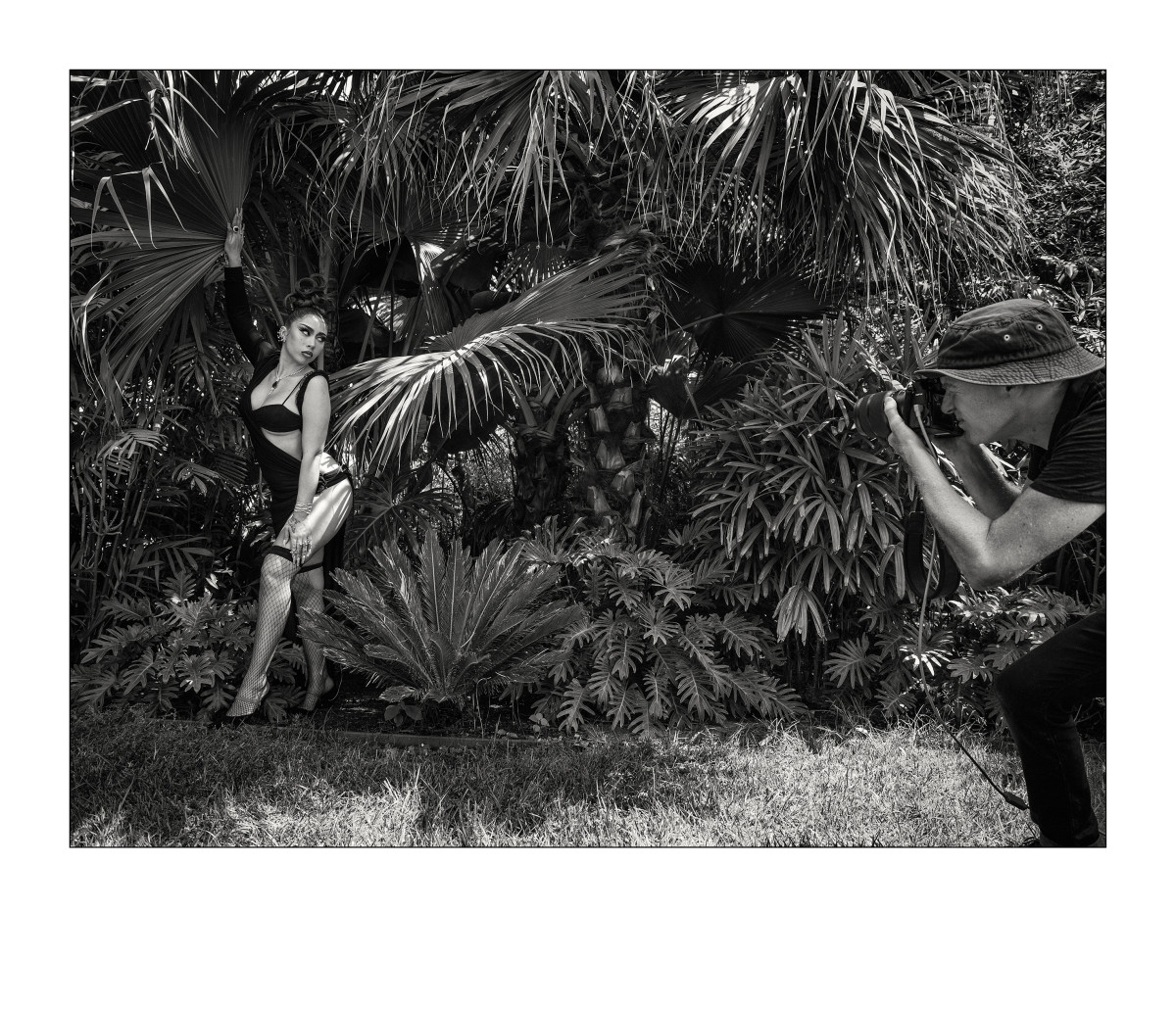 Must Read: Pirelli Unveils Its 2022 Calendar Featuring Cher, 'Vogue' China's September Issue Is Here