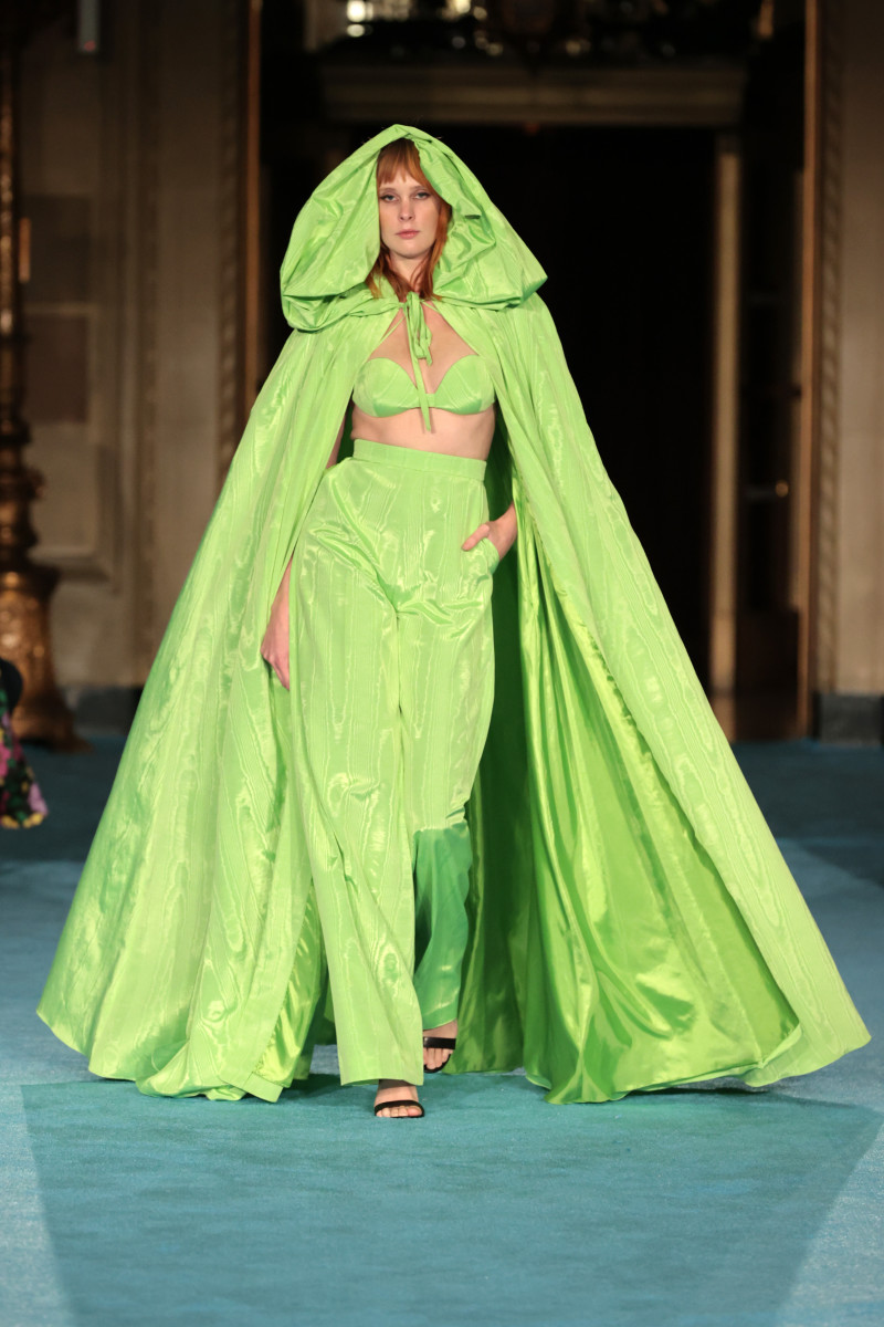 Christian Siriano Takes on La Dolce Vita for Spring 2022