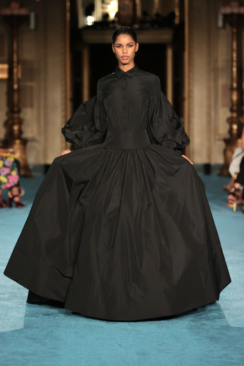 Christian Siriano Takes on La Dolce Vita for Spring 2022