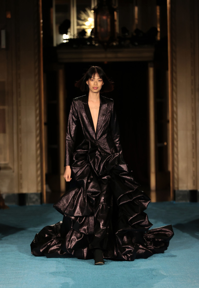Christian Siriano Takes on La Dolce Vita for Spring 2022