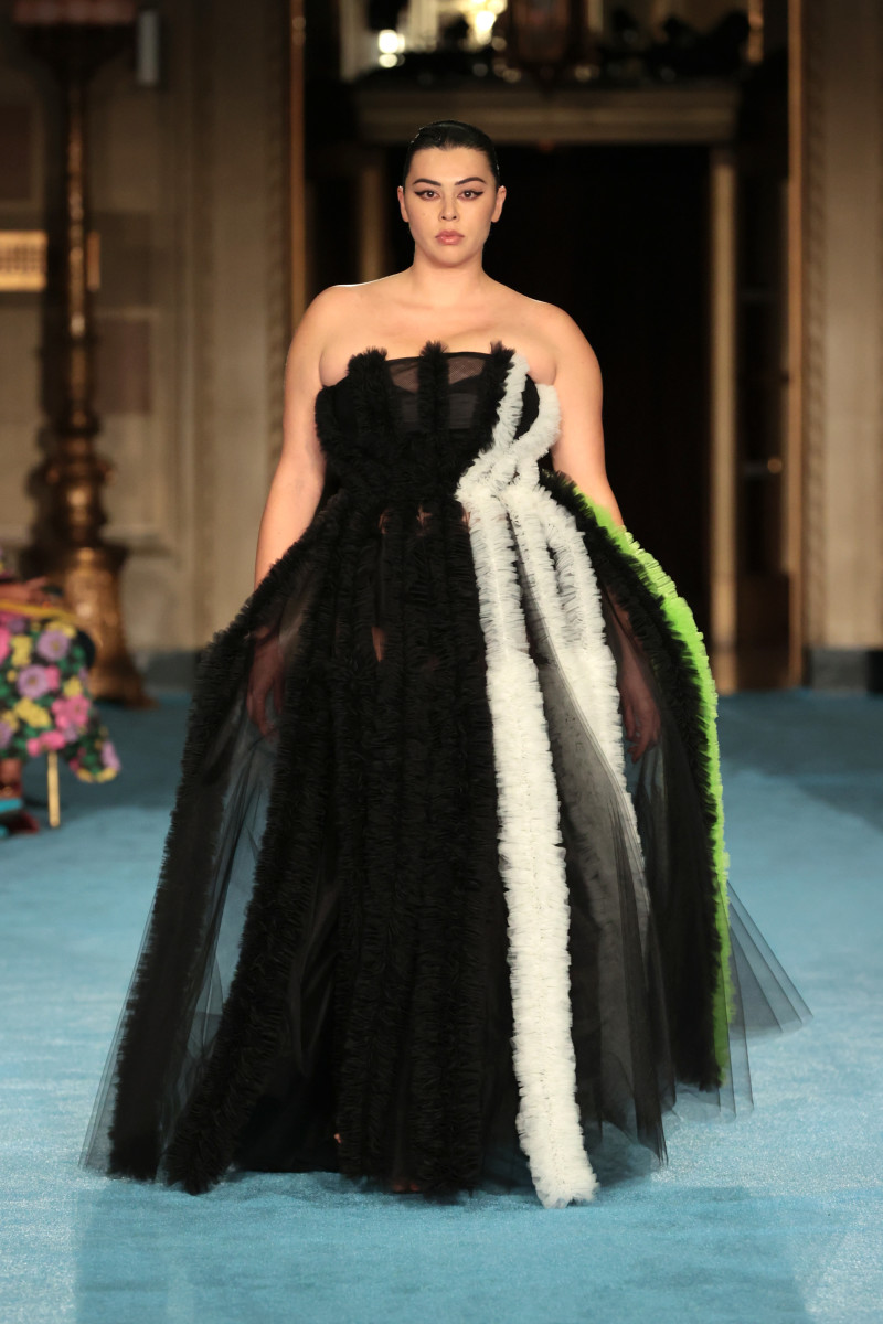 Christian Siriano Takes on La Dolce Vita for Spring 2022