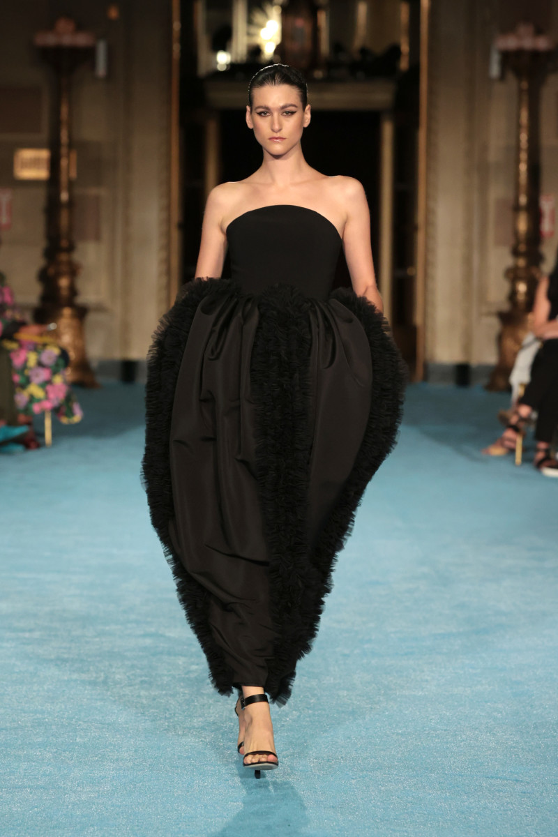 Christian Siriano Takes on La Dolce Vita for Spring 2022