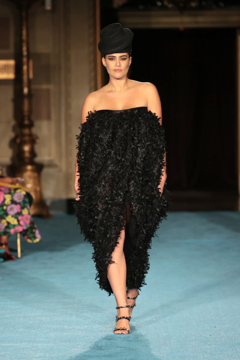 Christian Siriano Takes on La Dolce Vita for Spring 2022