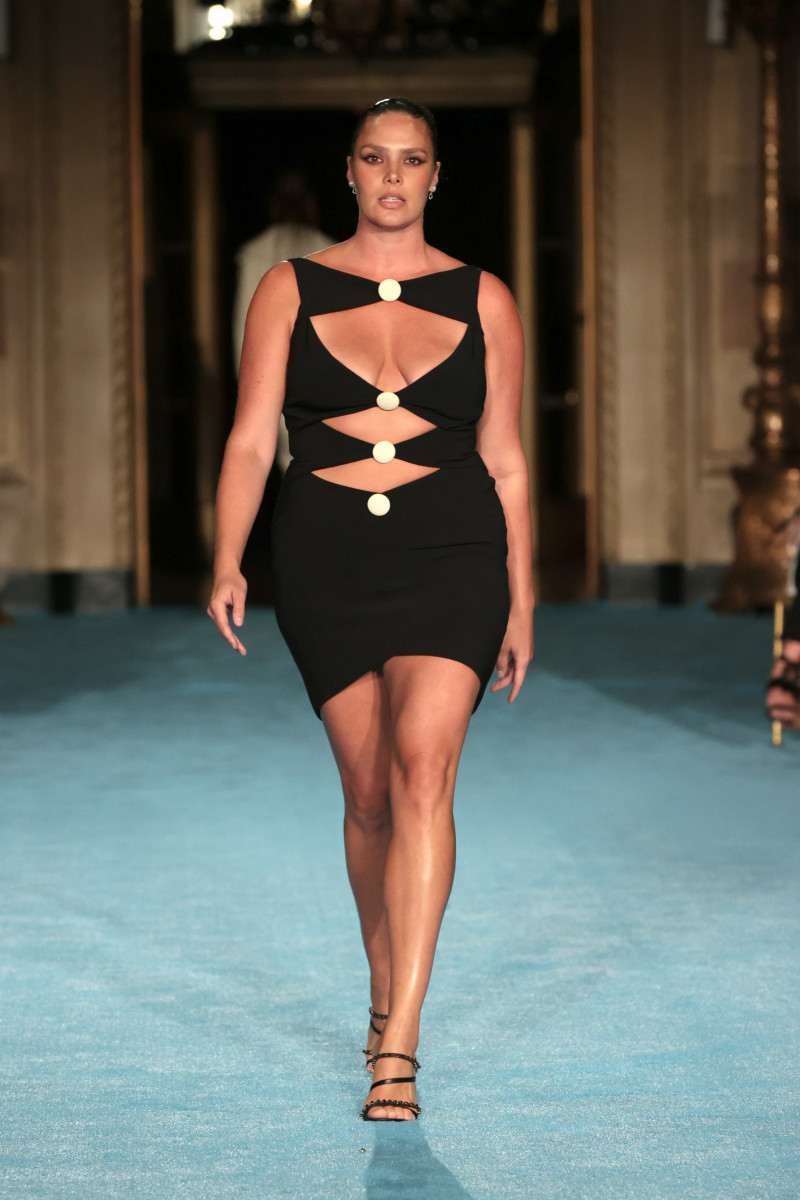 Christian Siriano Takes on La Dolce Vita for Spring 2022