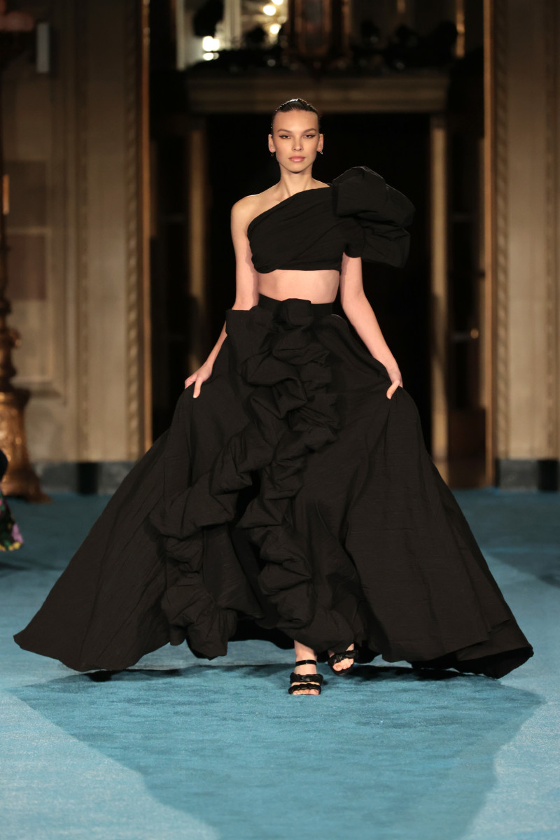 Christian Siriano Takes on La Dolce Vita for Spring 2022
