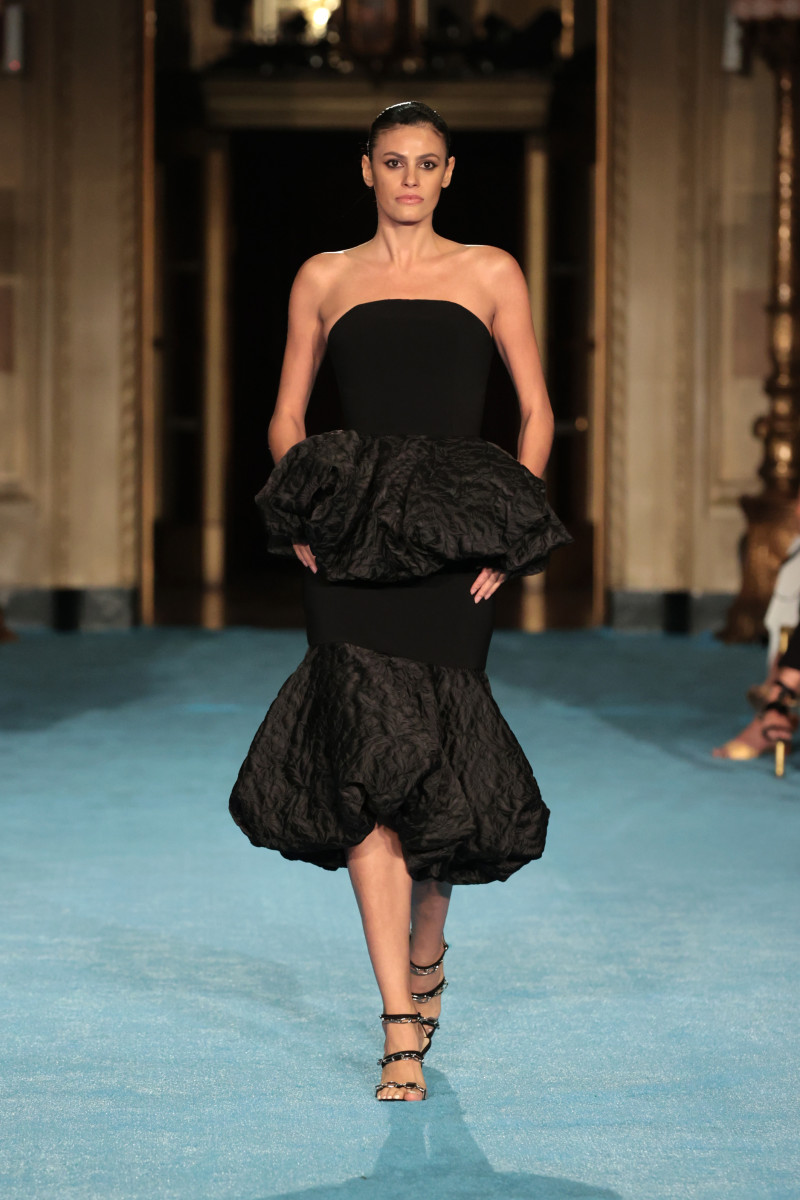 Christian Siriano Takes on La Dolce Vita for Spring 2022