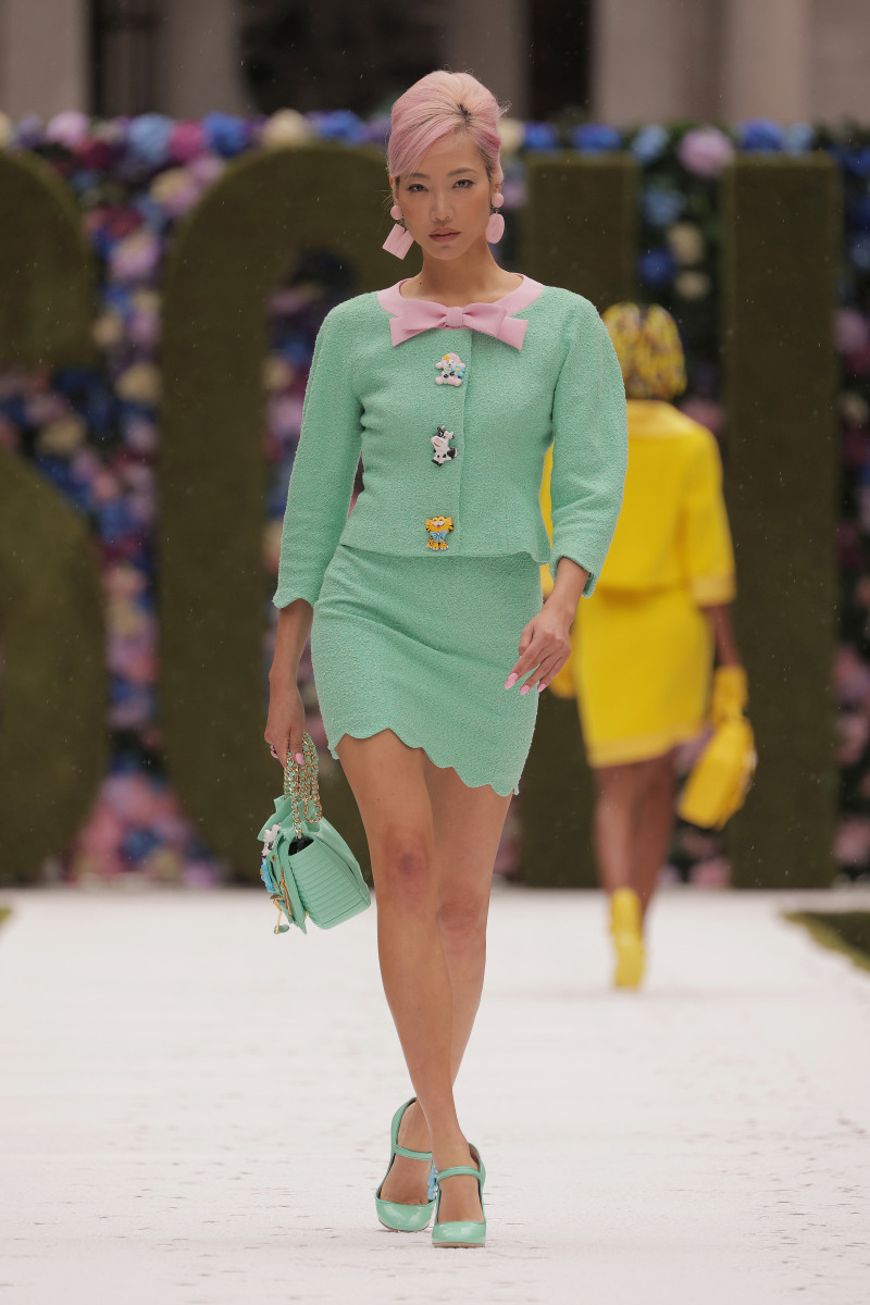 The Moschino Spring 2022 Collection Is Child's Play for Jeremy Scott