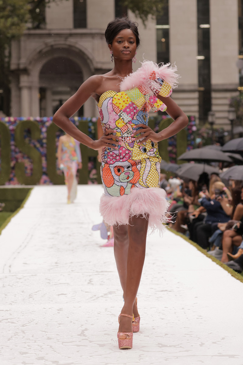 The Moschino Spring 2022 Collection Is Child's Play for Jeremy Scott