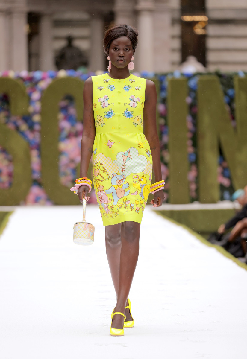 The Moschino Spring 2022 Collection Is Child's Play for Jeremy Scott