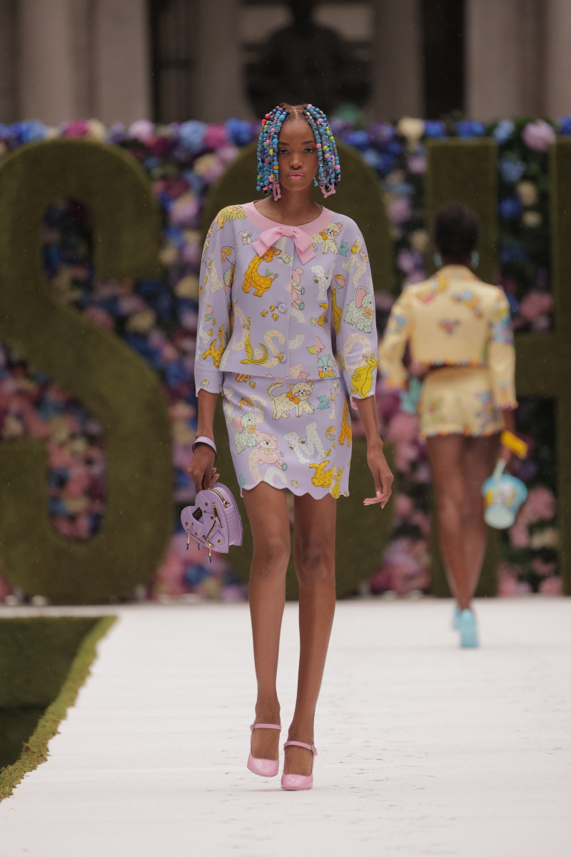 The Moschino Spring 2022 Collection Is Child's Play for Jeremy Scott