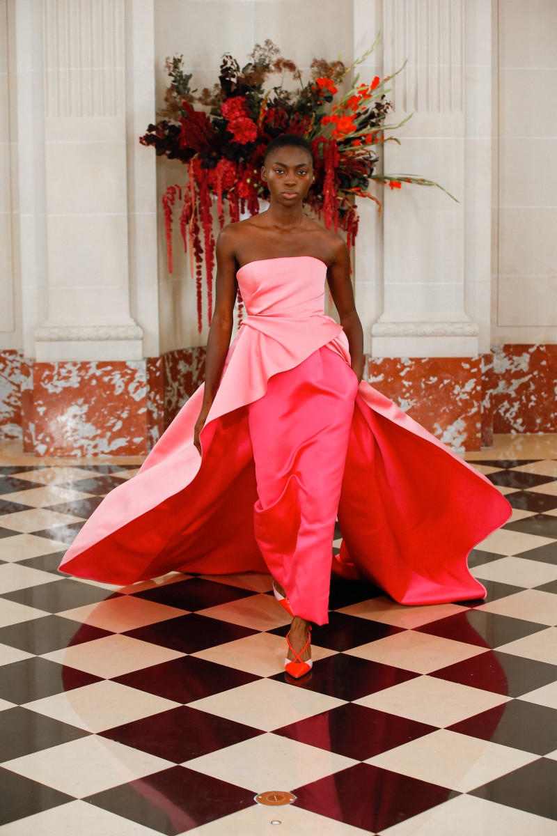 What's Black, White and Red All Over? Wes Gordon's Spring 2022 Collection at Carolina Herrera