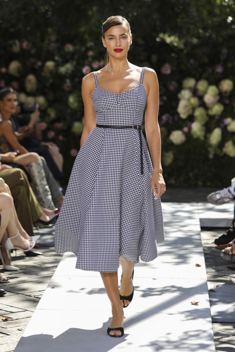 Consider Me Wooed By Michael Kors' Spring 2022 Collection
