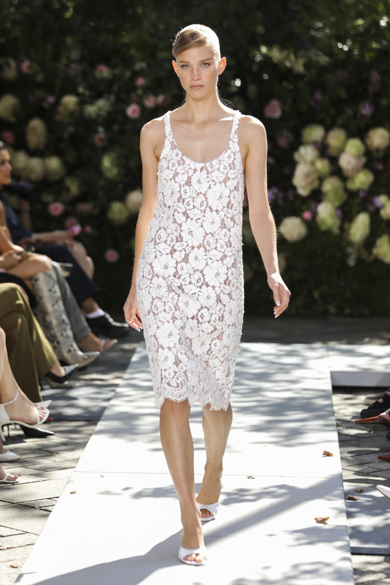 Consider Me Wooed By Michael Kors' Spring 2022 Collection