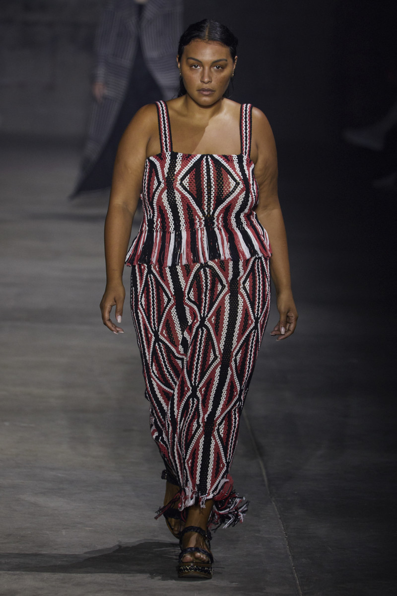 Gabriela Hearst Puts the Spotlight on Artisans for Spring 2022