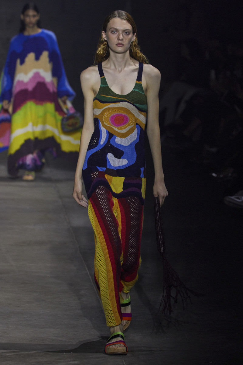 Gabriela Hearst Puts the Spotlight on Artisans for Spring 2022