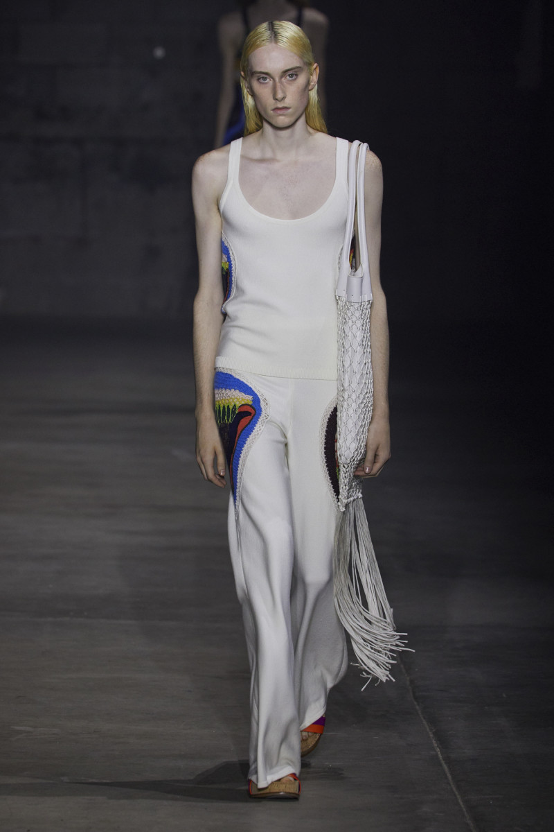 Gabriela Hearst Puts the Spotlight on Artisans for Spring 2022
