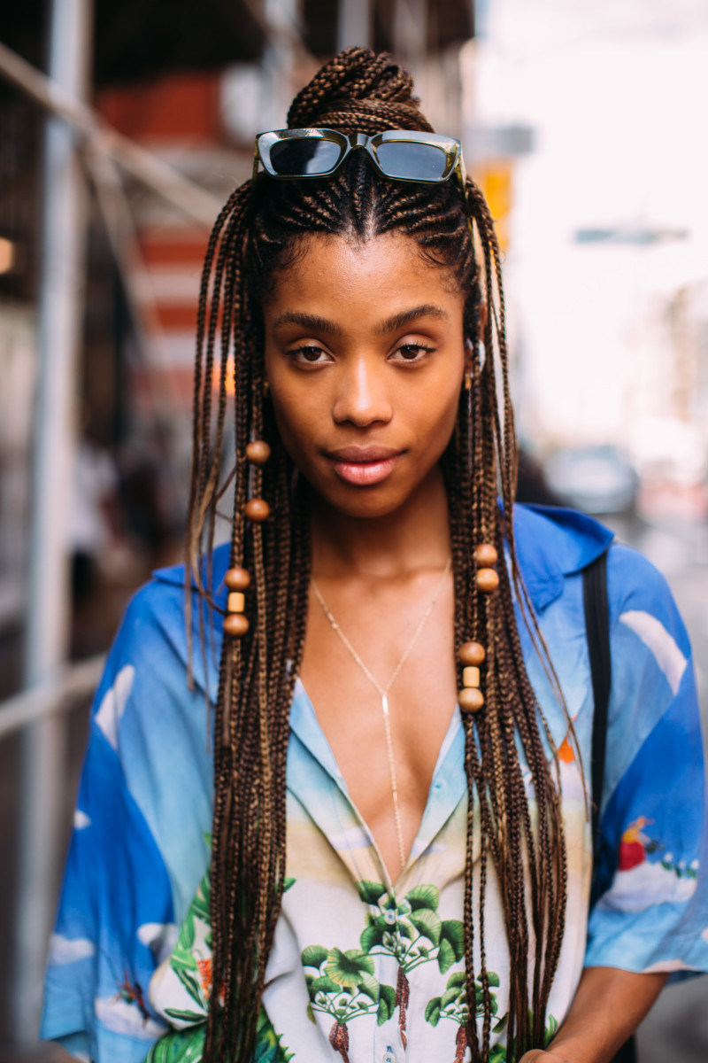 The 21 Best Beauty Looks From London Fashion Week Street Style