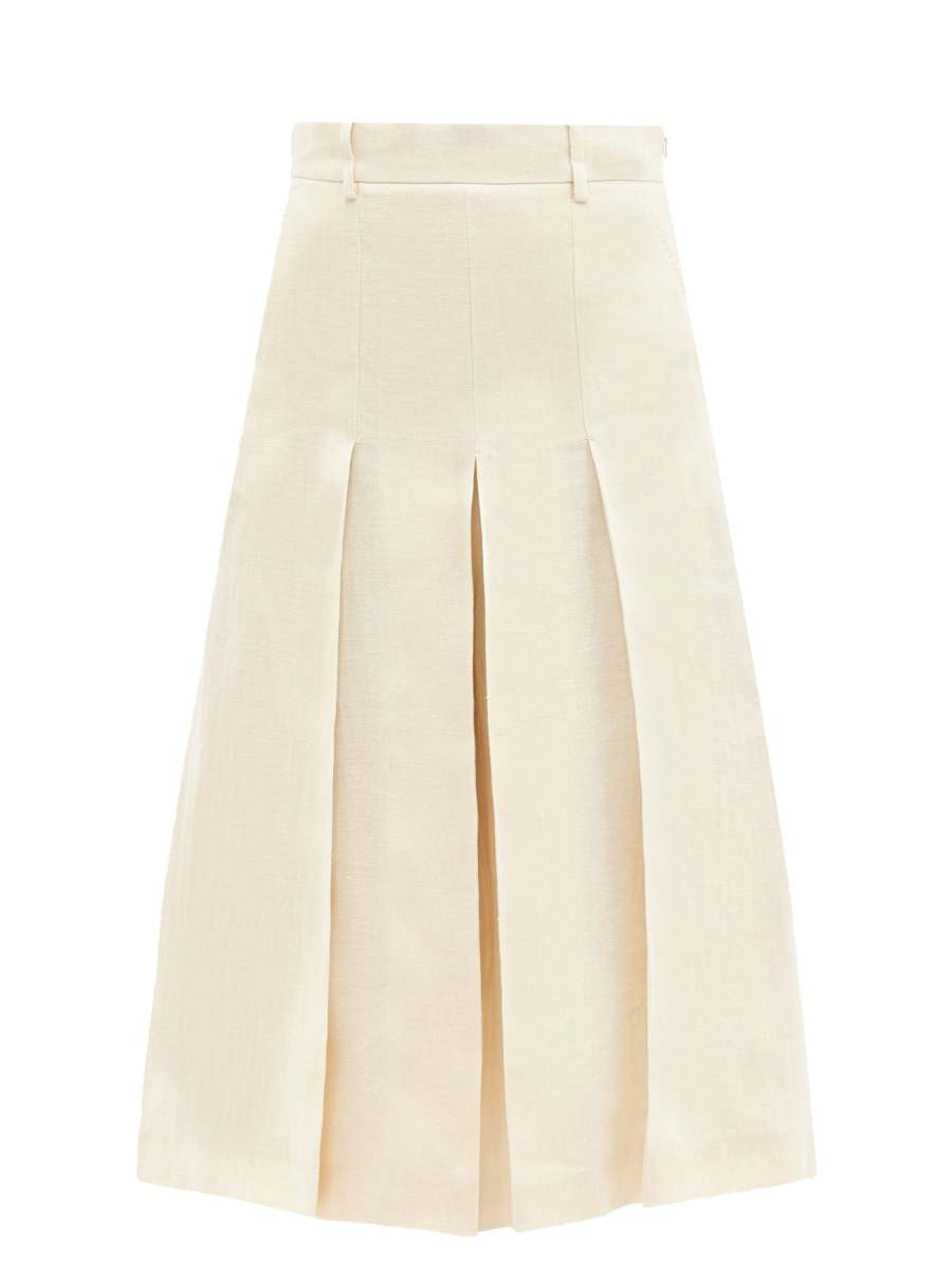 These On-Sale Fall Essentials Will Help You Feel Like a Street Style Star
