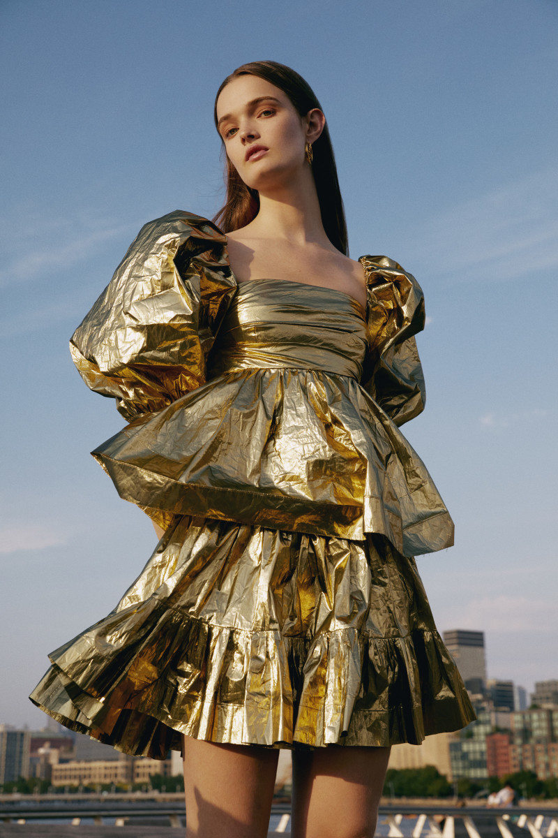 Oscar de la Renta Celebrates Rebirth for Spring 2022