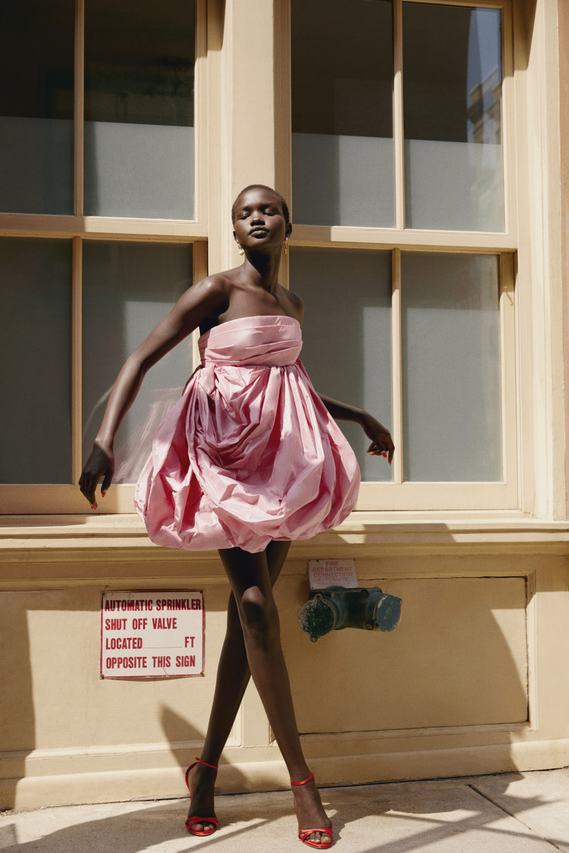 Oscar de la Renta Celebrates Rebirth for Spring 2022