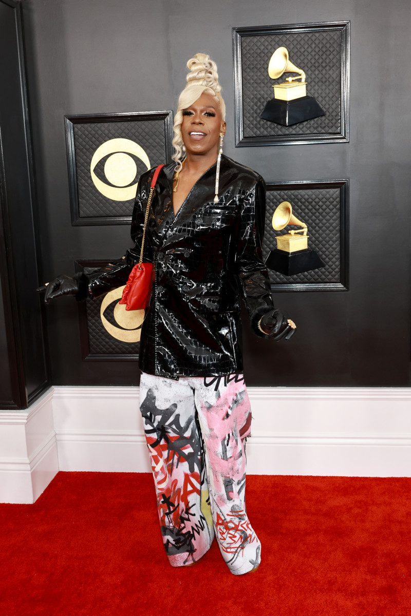 Every Look From the 2023 Grammys Red Carpet - Fashionista