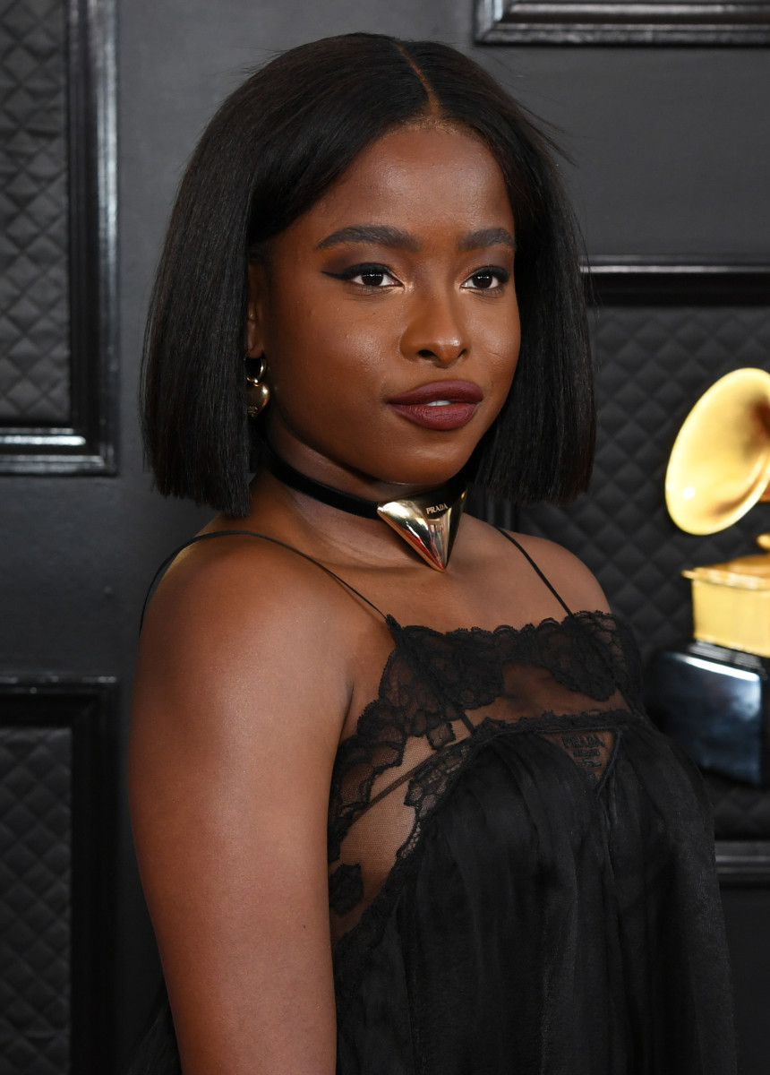 The 12 Best Beauty Looks From the Grammys Red Carpet Fashionista