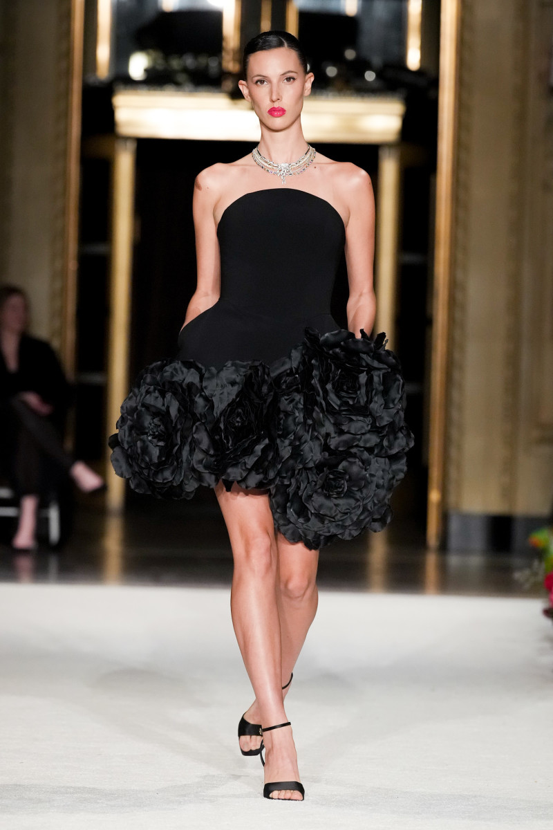 Christian Siriano Fall 2023 Collection - Fashionista