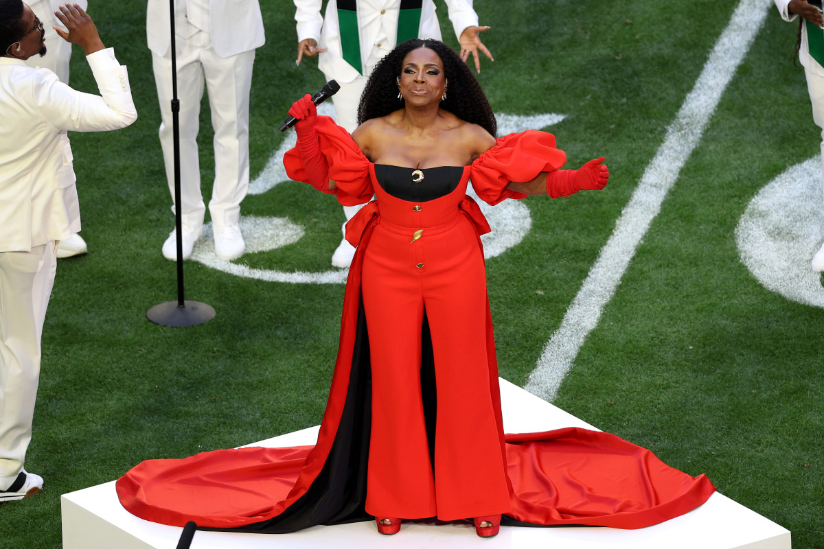 Sheryl Lee Ralph Dazzles in Bright Red Harbison at the 2023 Super Bowl