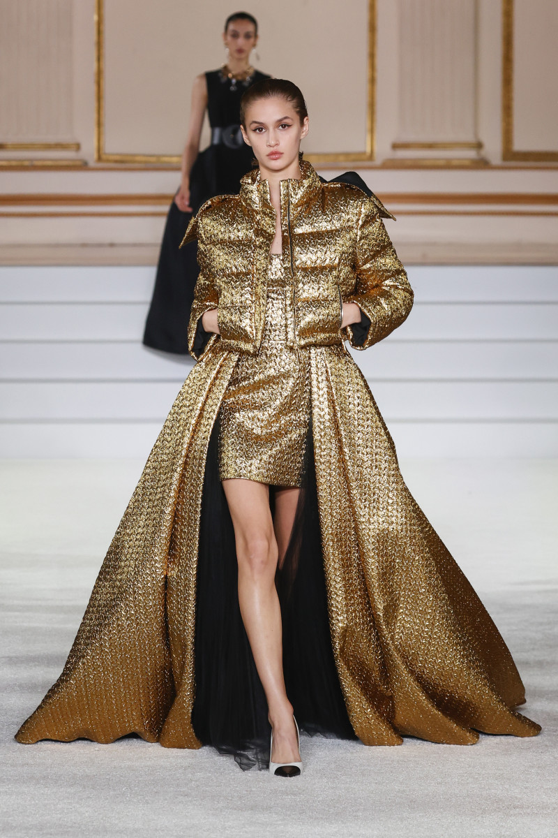 Carolina Herrera Fall 2023 - Fashionista