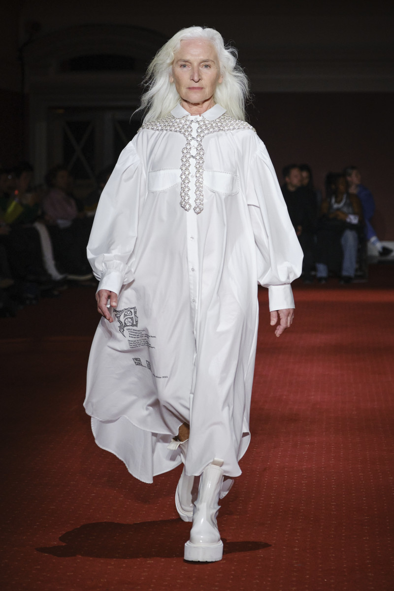 Simone Rocha Fall 2023 - Fashionista