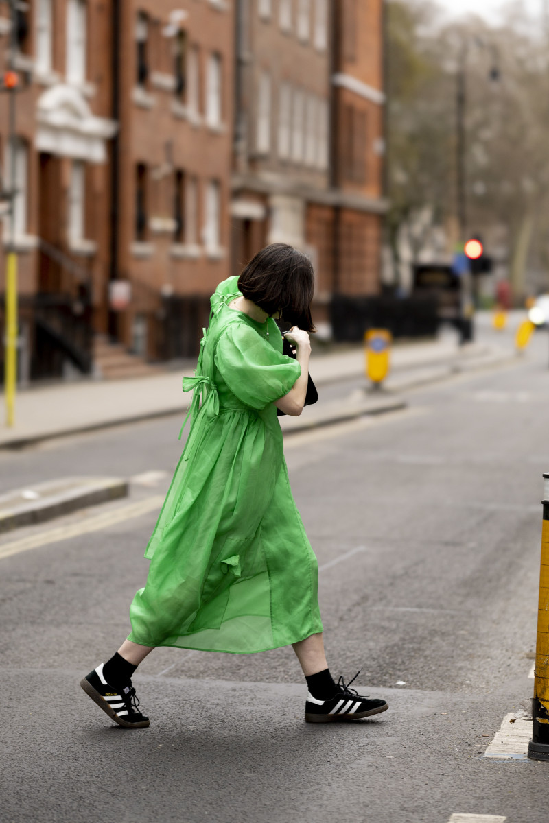 Best Street Style From London Fashion Week Fall 2023 - Fashionista