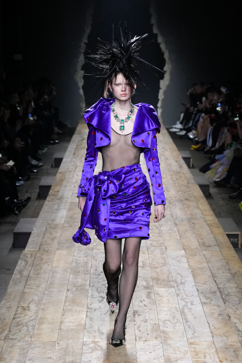 Moschino Fall 2023 by Jeremy Scott - Fashionista