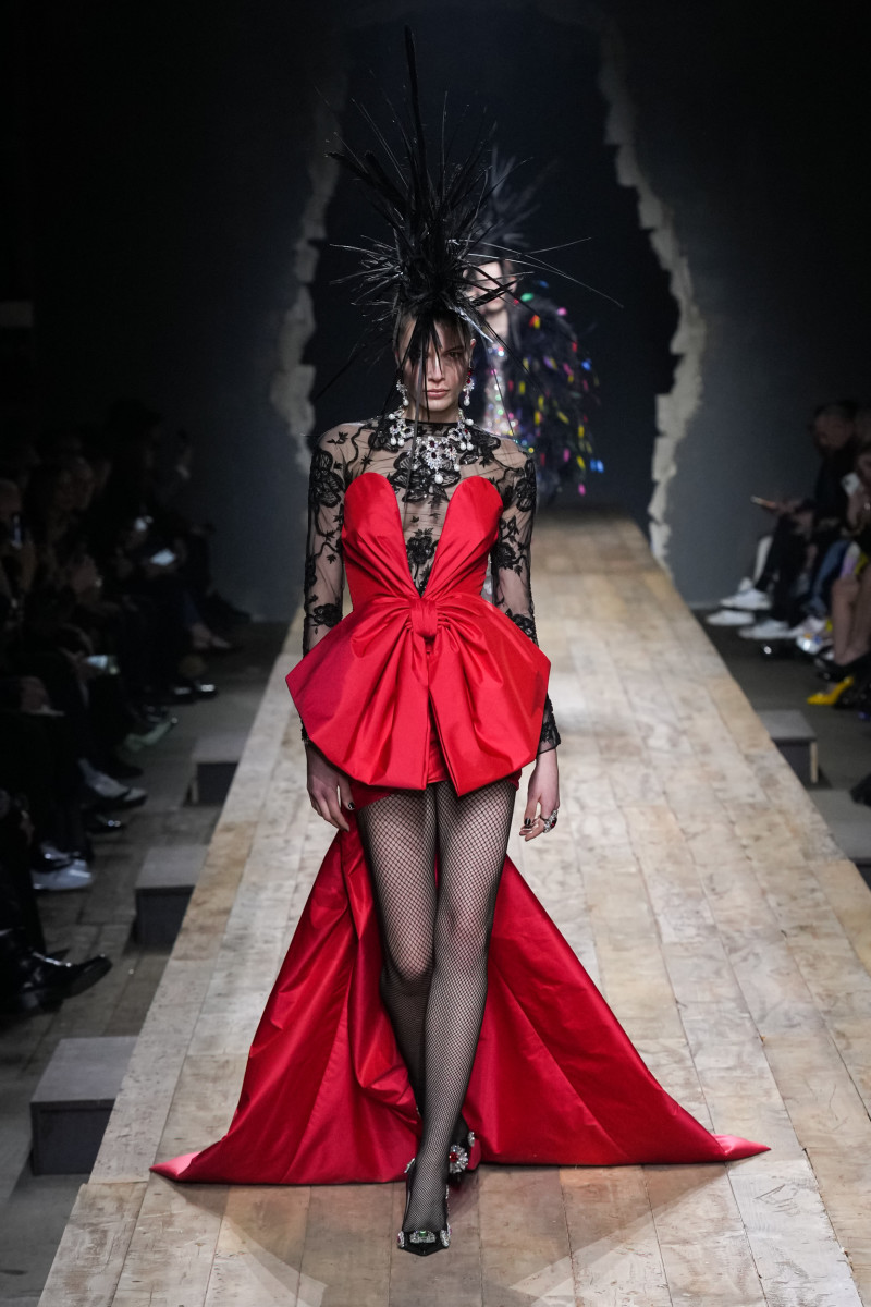 Moschino Fall 2023 by Jeremy Scott - Fashionista