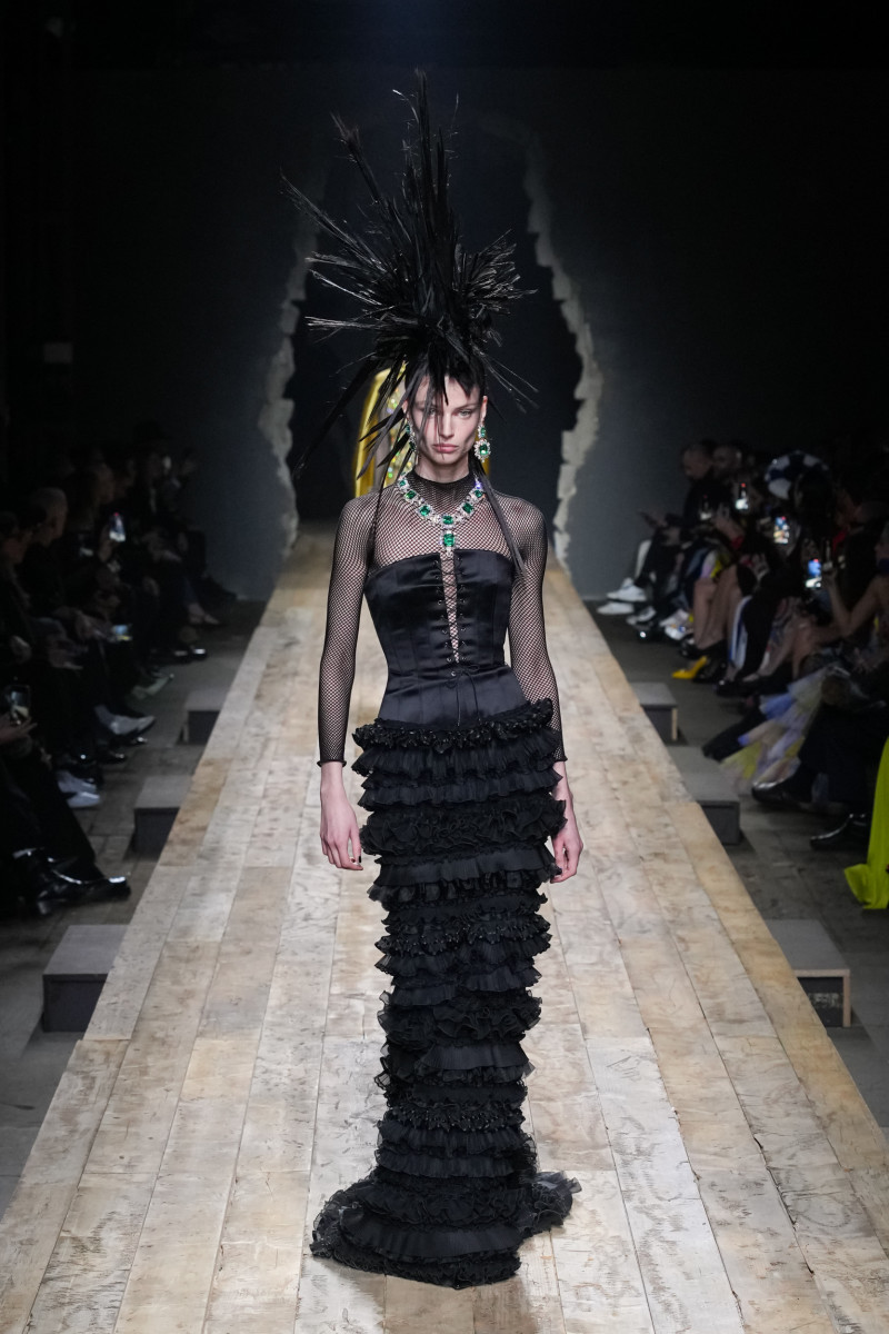 Moschino Fall 2023 by Jeremy Scott - Fashionista