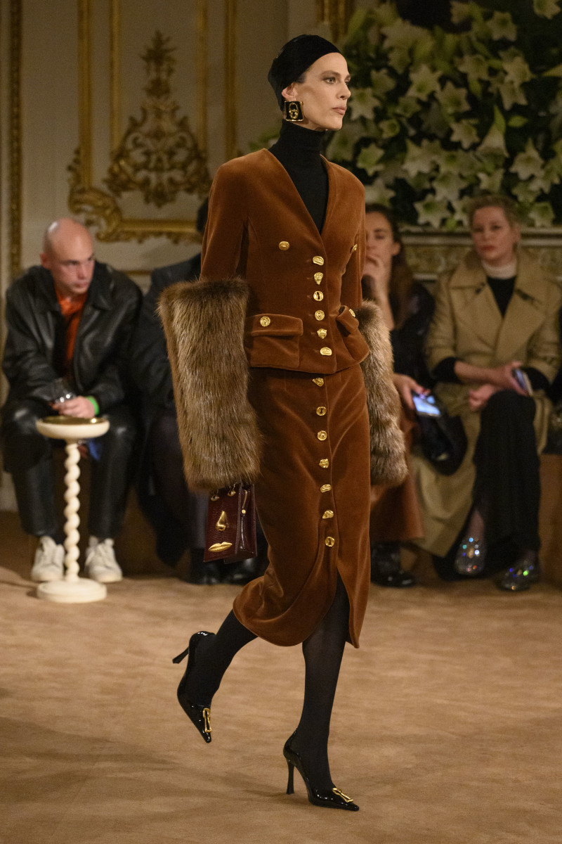 Daniel Roseberry's First Ready-to-Wear Runway for Schiaparelli Offers ...