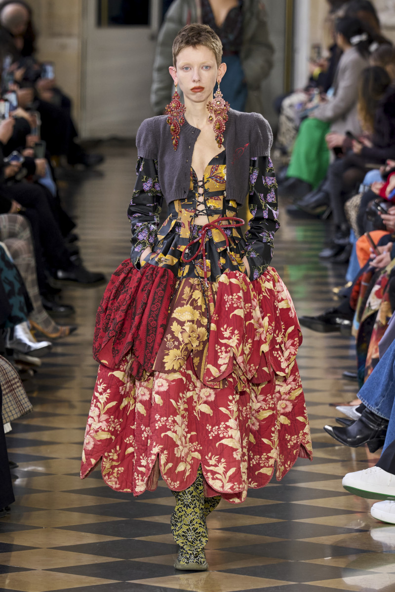 How Vivienne Westwood Honored Its Founder at Paris Fashion