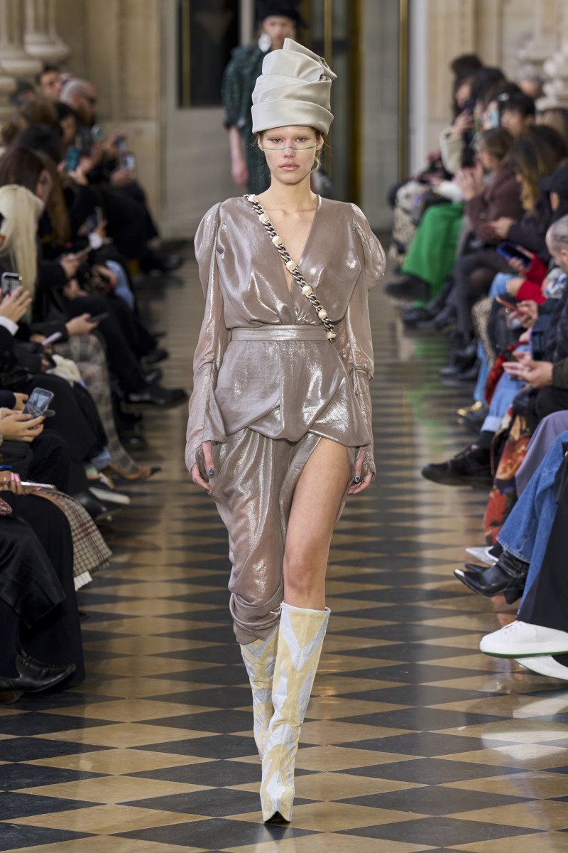 Vivienne Westwood keeps punking Paris Fashion Week
