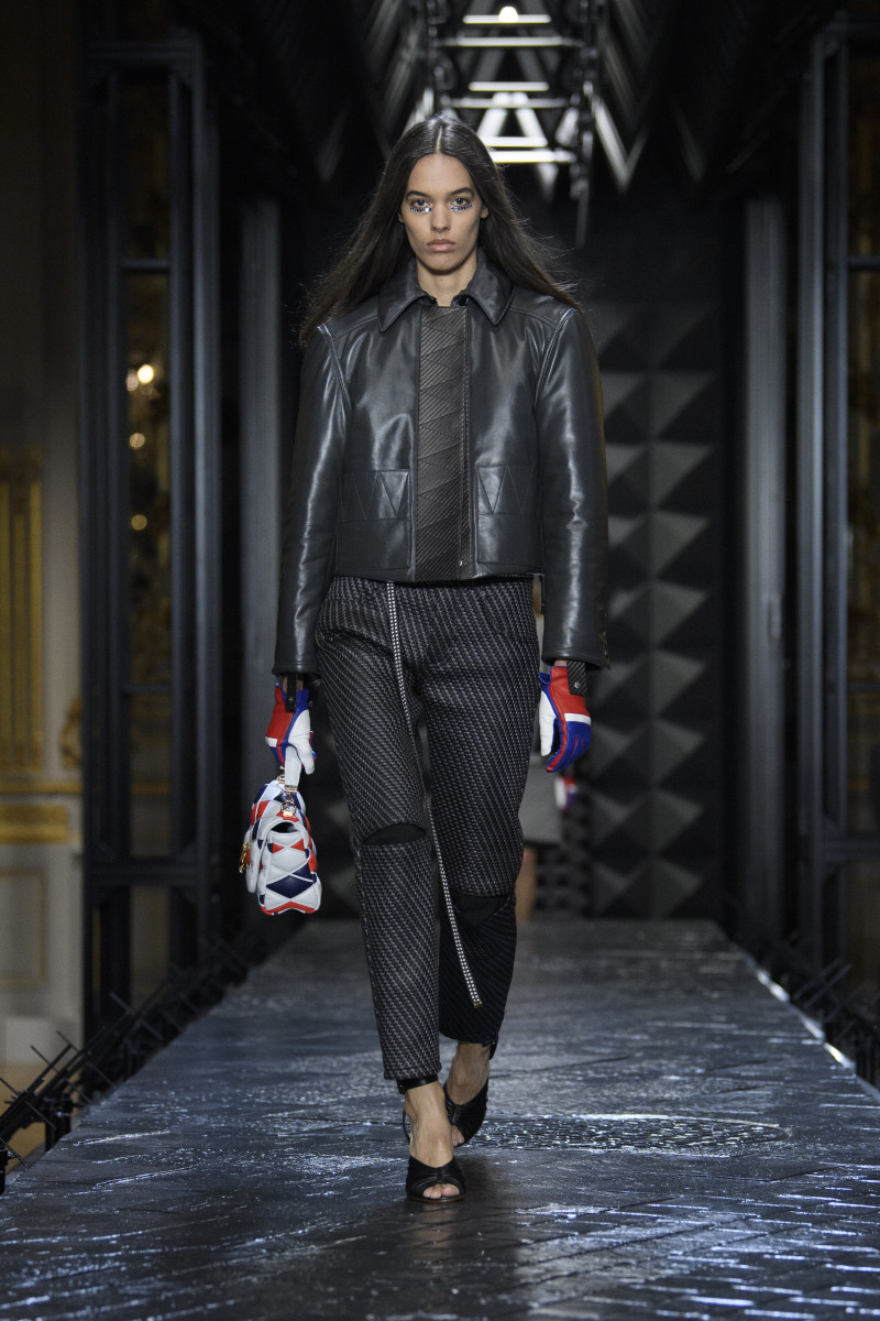 A Louis Vuitton Car Wrap for the fashion conscious!