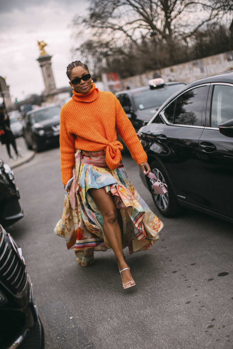 Showgoers Got Creative With Black and White on Day 7 of Paris Fashion ...