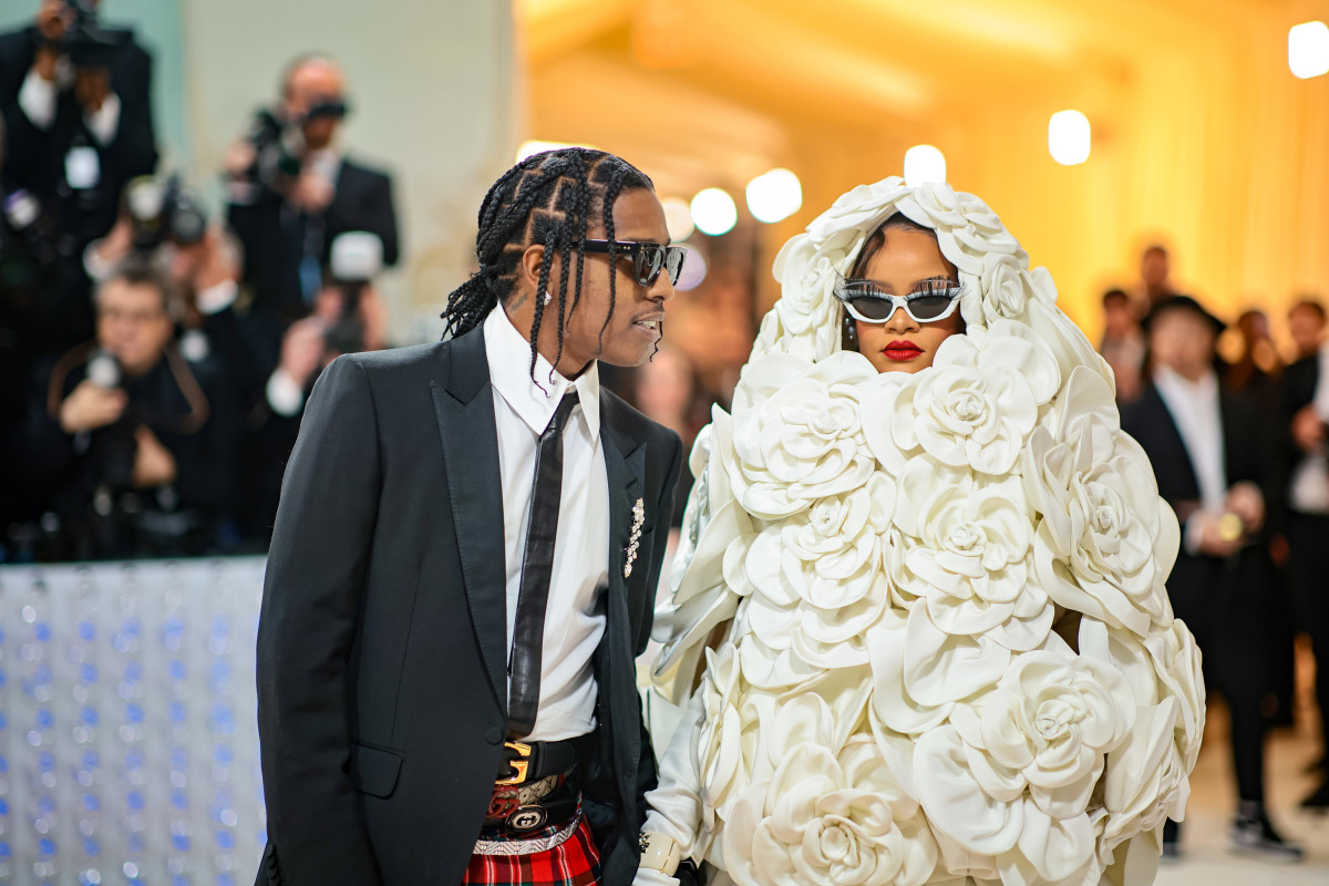 Rihanna Transforms Into a Chanel Camellia — With Help From