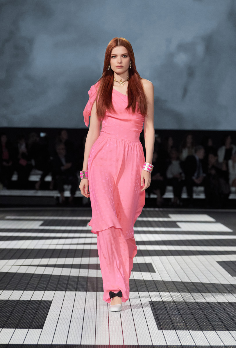 Chanel Cruise 2024 Resort Los Angeles - RUNWAY MAGAZINE ® Official