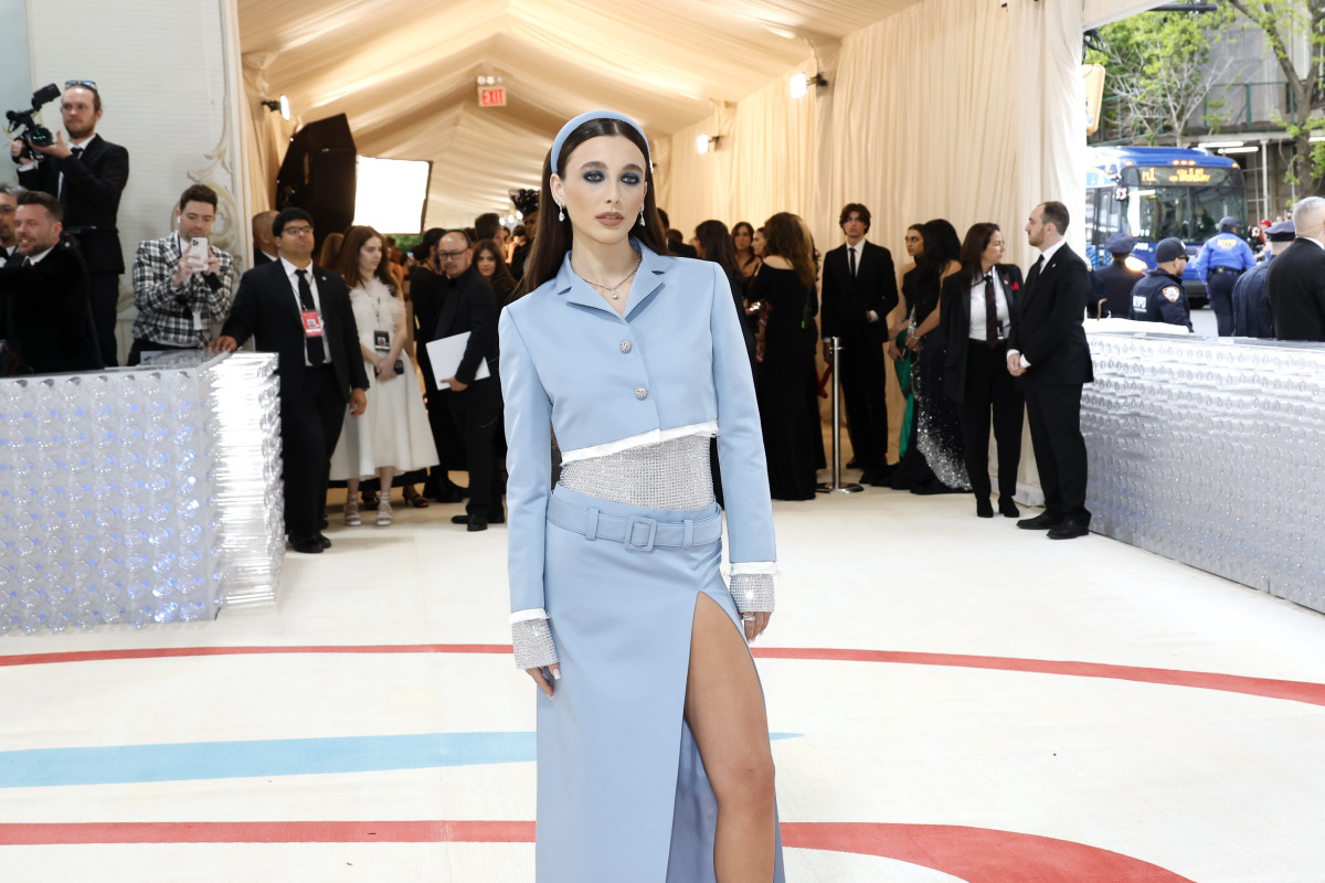 Emma Chamberlain Looks Super Happy to Be at the Met Gala 2022