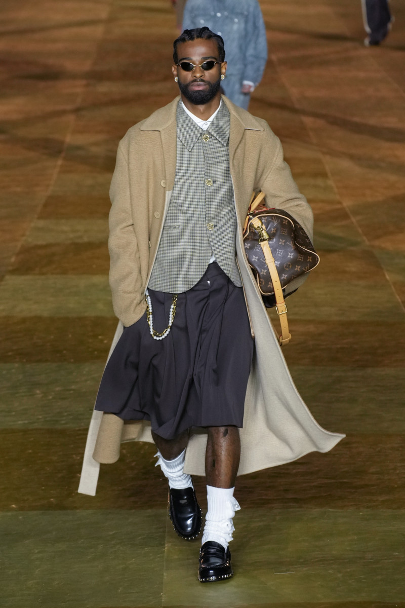 Louis Vuitton: Louis Vuitton Presents Its New Spring-Summer 2023 Men's  Collection: Collection ∞ - Luxferity